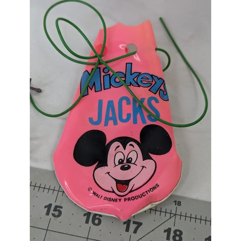 Walt Disney Productions Jacks Set of 15 No‎ Ball